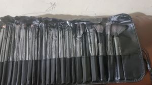 Eye Brushes Set New Design