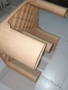 Durable Beige Plastic pata