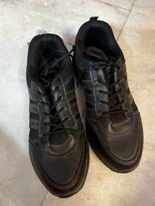 Action school time black shoes