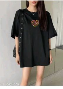 162.Black oversized tshirt