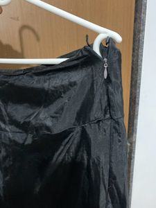 Black Feather Layers Skirt