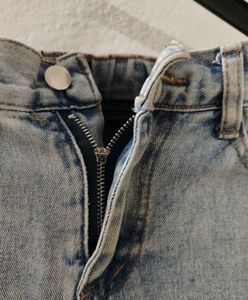 Light Wash Wide Leg Jeans