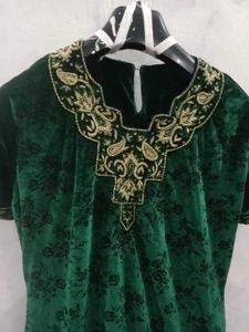 Elegant Green Velvet Kurta Set
