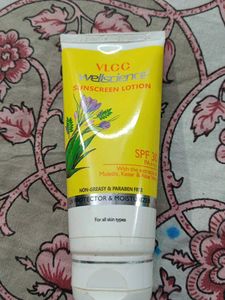 VLCC Wellscience Sunscreen Lotion SPF 30