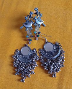 2 Pair Of Earrings