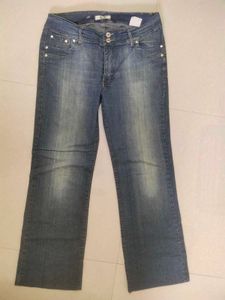 Imported Straight Fit Jeans