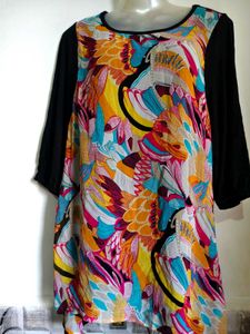 Vibrant Abstract Print Top Size M-L 38"-40"