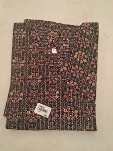 Kurtti Top