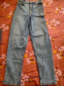 Boyfriend Fit Jeans
