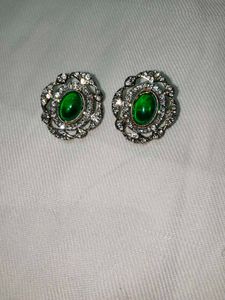Earning set of 2