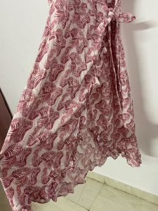 Chic Wrap Dress with Leaf Print