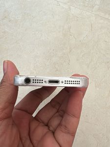 NOT Working -iPhone 5s Silver - For Parts