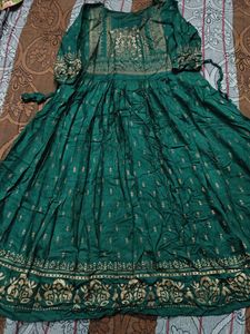 Elegant Green Kurta with Gold Print