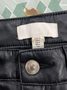 H&amp;M Chic Black Faux Leather Pants