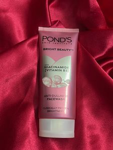 Pond's Bright Beauty Face Wash