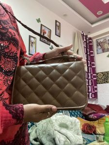 sling bag