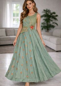 New Beautiful Soft Fabric Gown