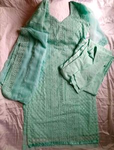 Beautiful Chicken Kari Suit