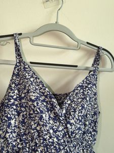 Cute stylish neck tunic
