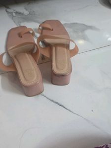 Stylish Pink Flat Sandals