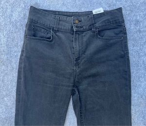 Women’s Flared Jeans