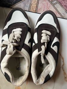 Men's Casual Sneakers