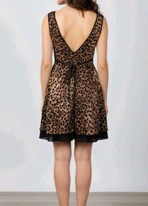 Chic Leopard Print Mini Dress