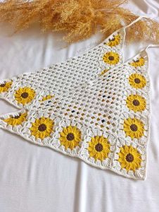 ✨Crocheted Bandana scarf🍒
