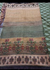 Elegant Striped Saree with Blouse