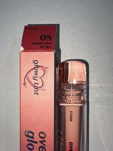 Over glowy tint- madder red