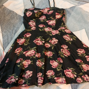 FABALLEY floral dress
