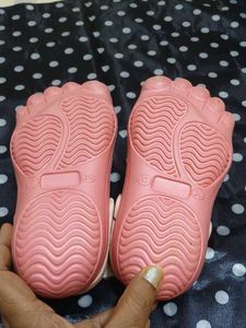 Pink Toe-Shaped Clogs - Fun &amp; Comfy