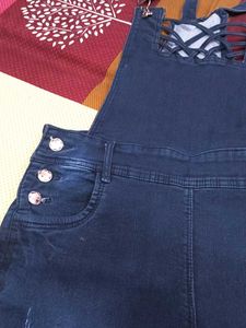 Stylish Dark Wash Ripped Jeans