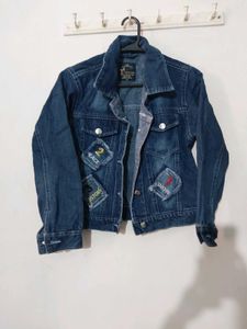 Stylish Denim Jacket with Patches