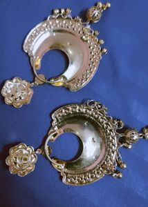 New Earrings Light Weight
