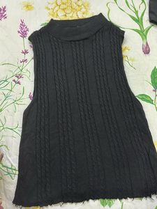 Sleeveless Black Mock Neck Sweater Top