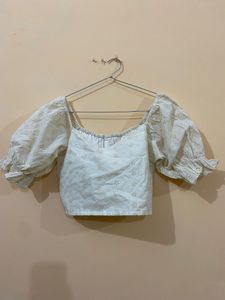 Chic White Broderie Anglaise Crop Top