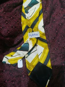 Rajput Patterned Men's Tie- Made In Italy