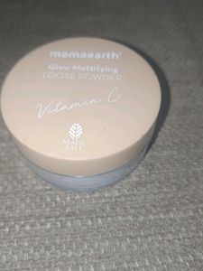 Mamaearth Glow Mattiying Loose Powder