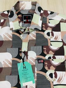 Men's Abstract Print Button-Up Shirt