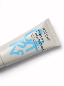 Swiss Beauty Dew Lock Daily Moisturiser