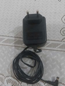 AC/AC Power Adapter