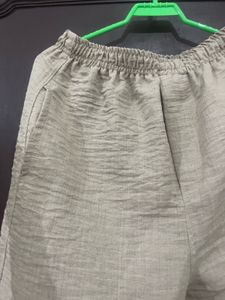 Stylish Beige Textured trousers