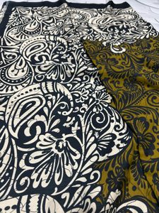 Beautiful Indian Saree with Intricate Pattern