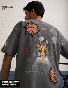 new with tags -Oversized Graphic T-Shirt