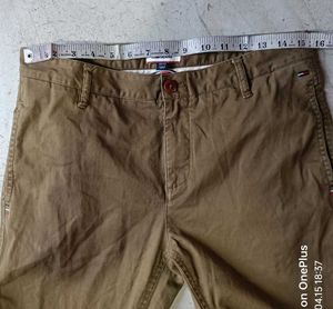 Men's Tommy pent Brown Chinos OG
