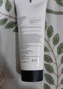 Minimalist Moisturizer with Marula Oil