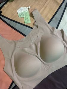 Seamless Padded Sports Bra