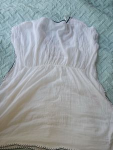 Embroidered V-Neck Kaftan Top