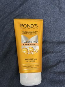 Ponds Sun Miracle Detan facewash